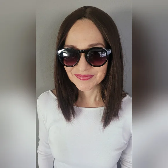 Bob Wig chestnut - Picture 2 of 8